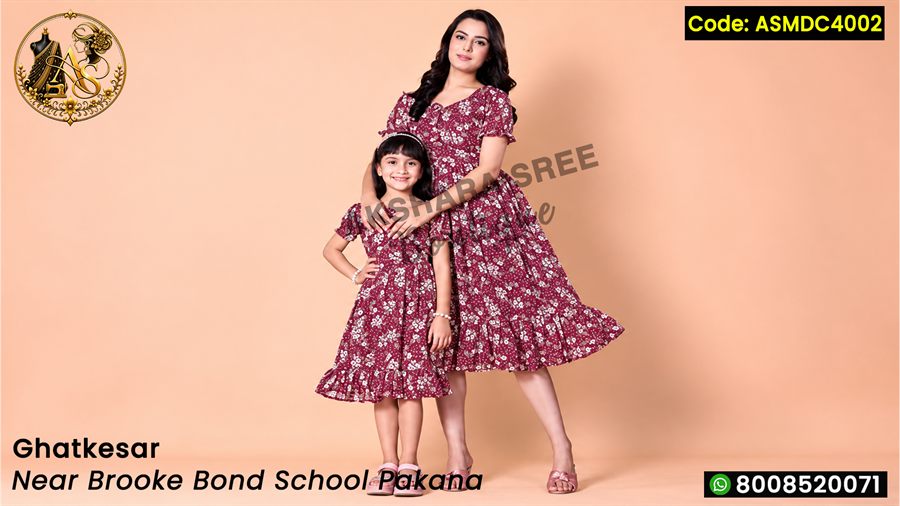Mother daughter matching look